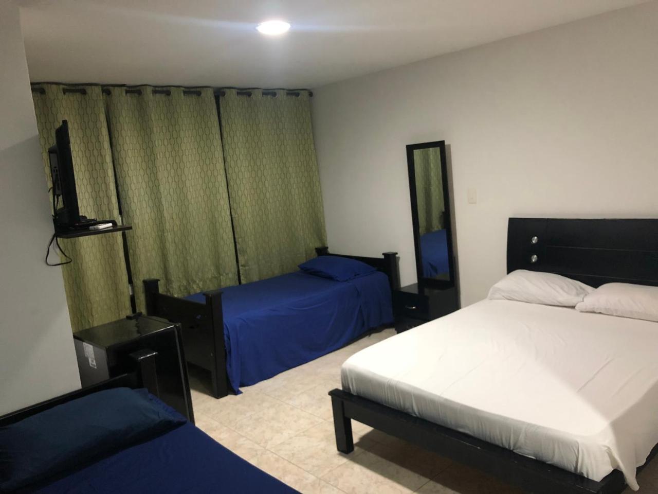 Hostal Central Beach San Andrés Εξωτερικό φωτογραφία
